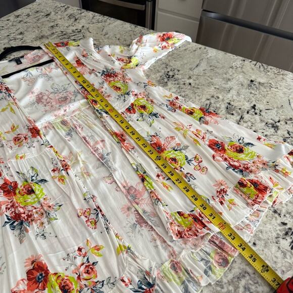 Torrid Ivory Floral Ruffle Hem Kimono 2X 16733888 16733884 - Picture 12 of 15